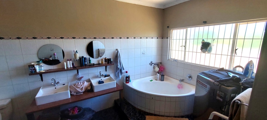13 Bedroom Property for Sale in Bloemspruit Free State